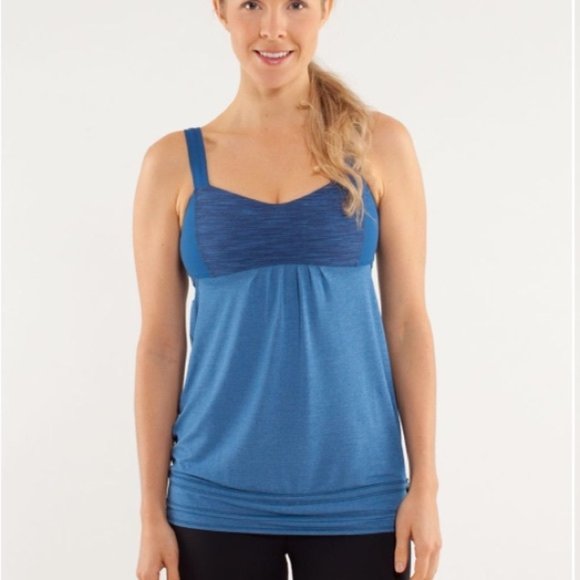 Lululemon Run: Back On Track Tank Limitless Blue / Wee Are From Space Limitless - Picture 1 of 7